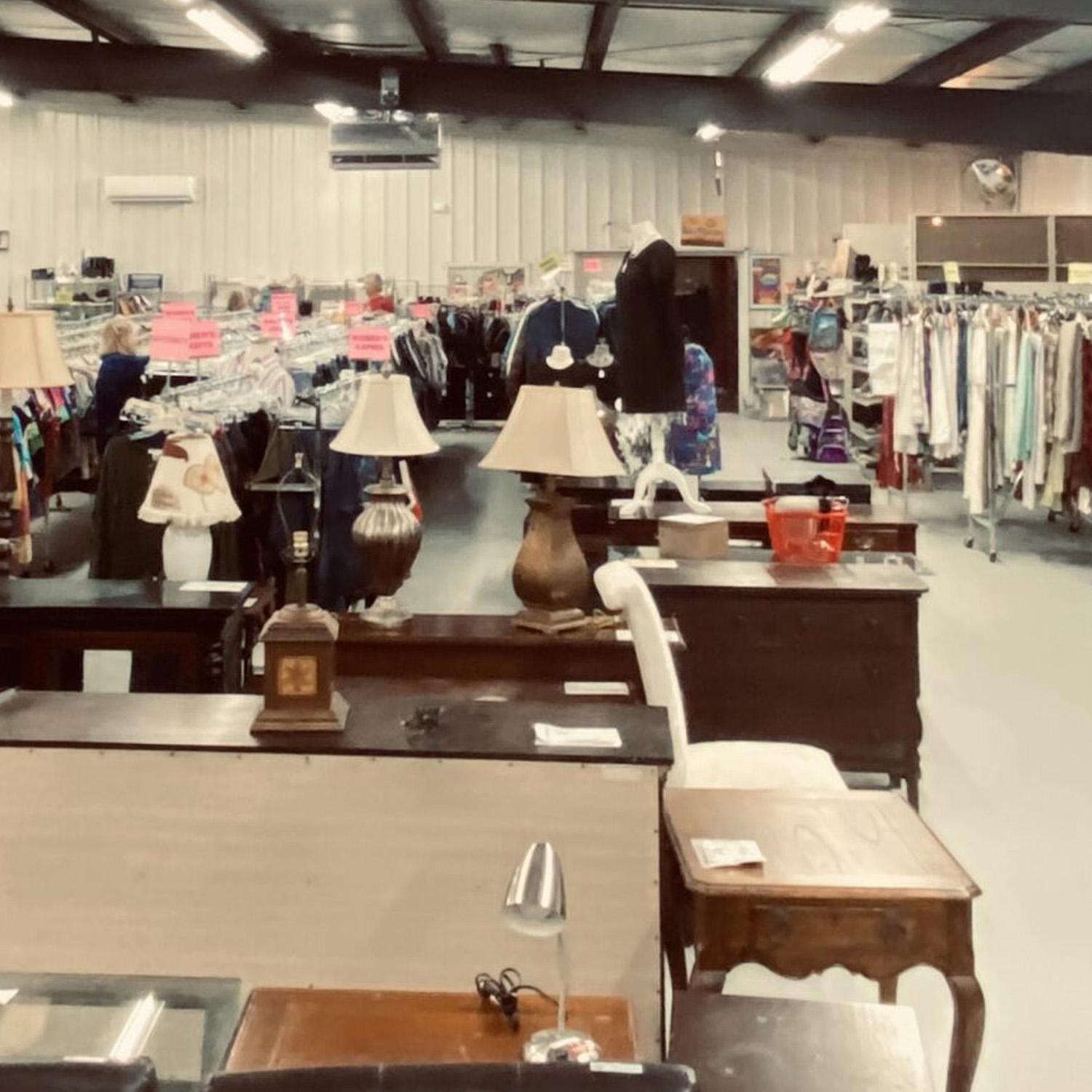 thrift_store_2026_07_sm